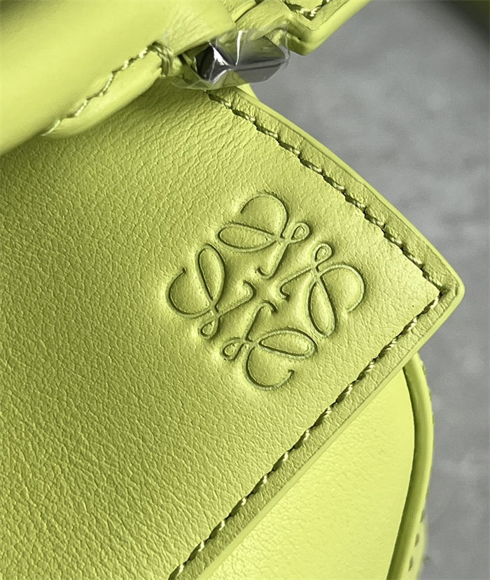 Mini Puzzle bag in classic calfskin Meadow Green High