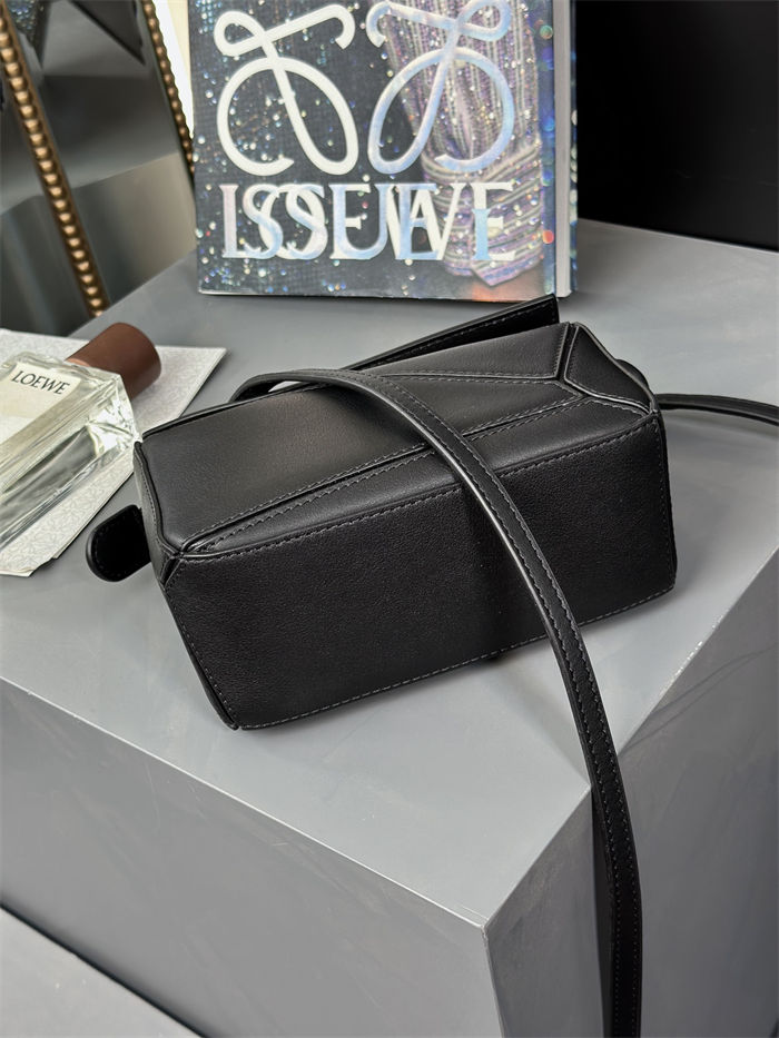 Mini Puzzle bag in classic calfskin Black High