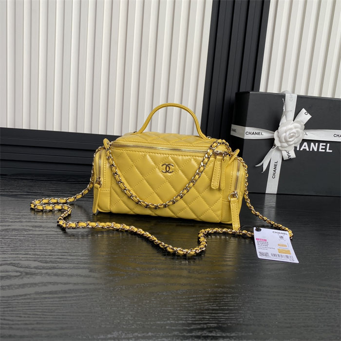 VANITY CASE AS5222 Shiny Crumpled Lambskin & Gold-Tone Metal Yellow High