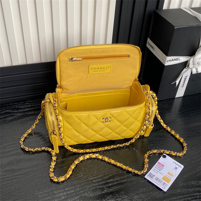 VANITY CASE AS5222 Shiny Crumpled Lambskin & Gold-Tone Metal Yellow High