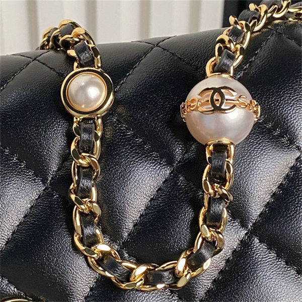 Chanel WALLET ON CHAIN AP4282 Shiny Lambskin, Imitation Pearls & Gold-Tone Metal Black High