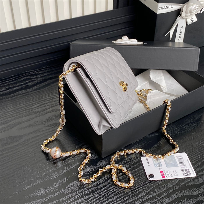 Chanel WALLET ON CHAIN AP4282 Shiny Lambskin, Imitation Pearls & Gold-Tone Metal Grey High