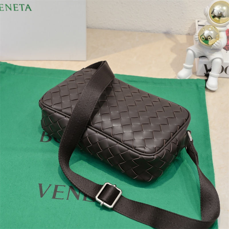 BV Intrecciato Camera Bag Small Fondant High