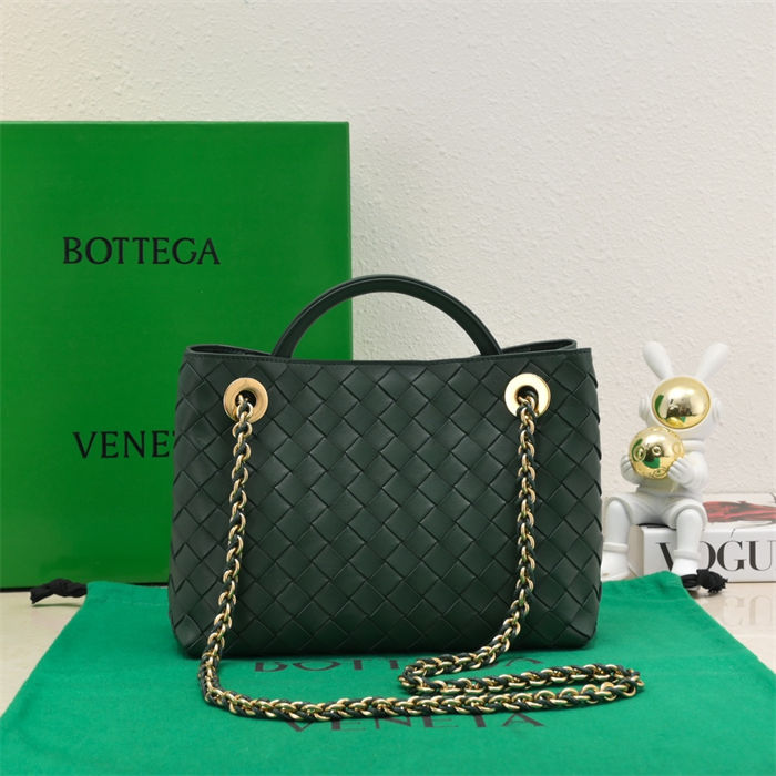 Small Andiamo Chain Top handle bag High