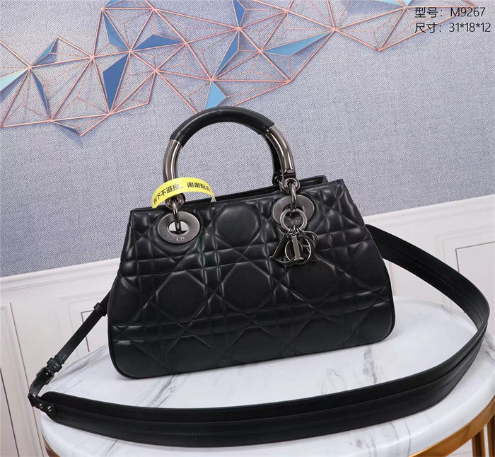 LADY 95.22 MEDIUM BAG Cannage Calfskin Black High