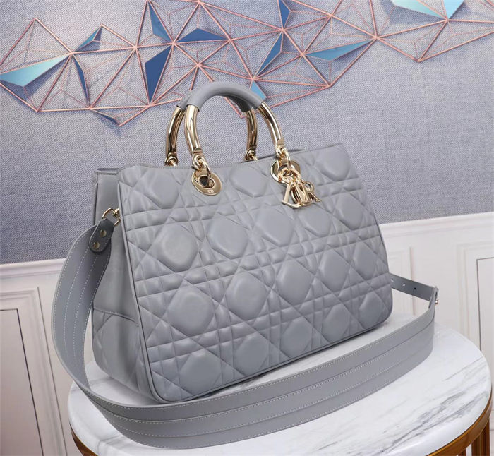 LADY 95.22 LARGE BAG Cannage Calfskin Grey High