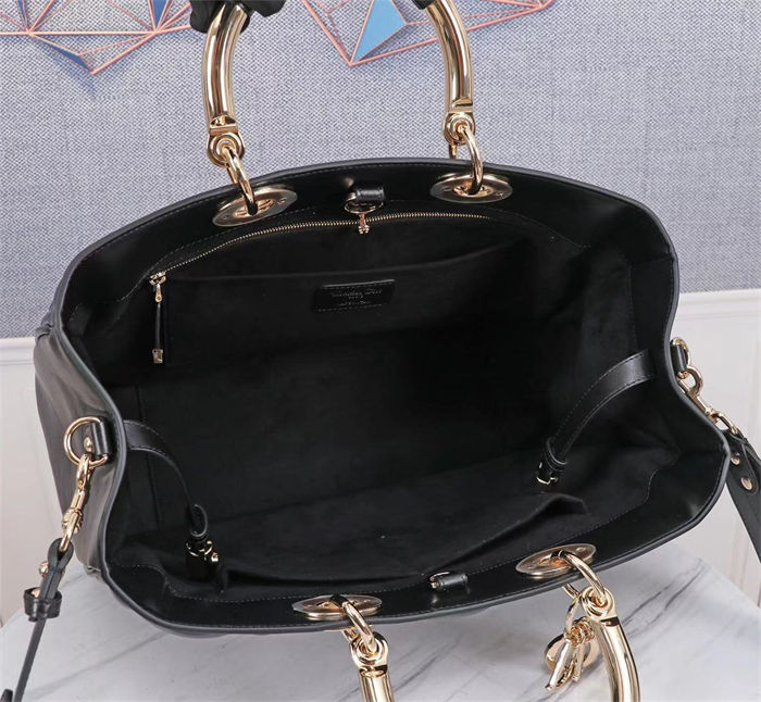 LADY 95.22 LARGE BAG Cannage Calfskin Black High