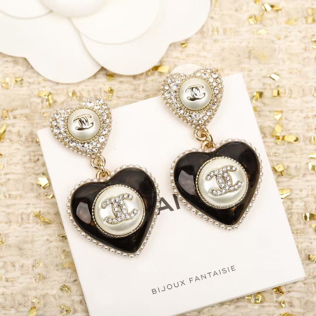 Chanel Earrings 15678