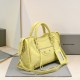 WOMEN'S LE CITY MEDIUM BAG in Yellow High 