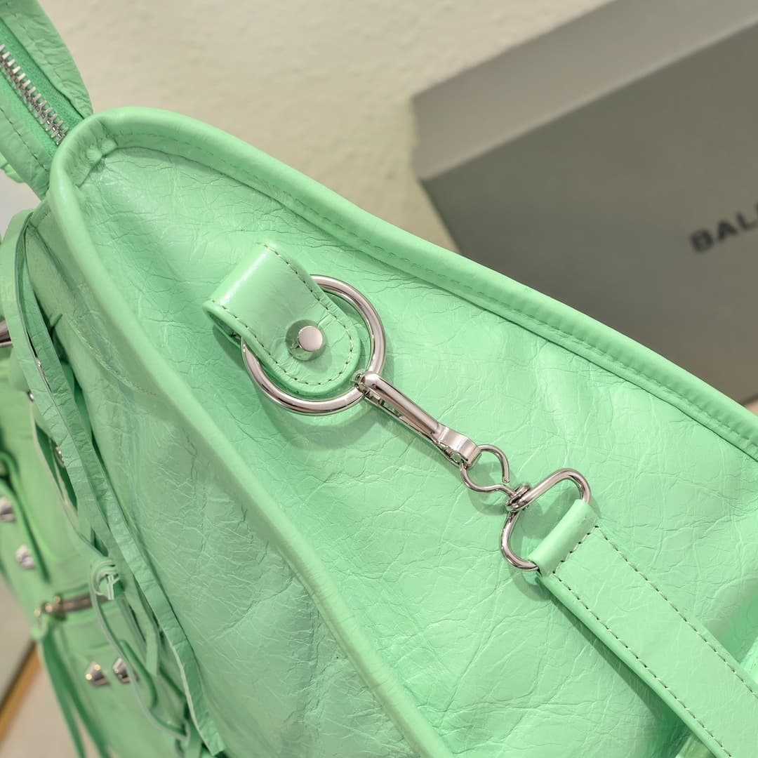 WOMEN'S LE CITY MEDIUM BAG in Green High 