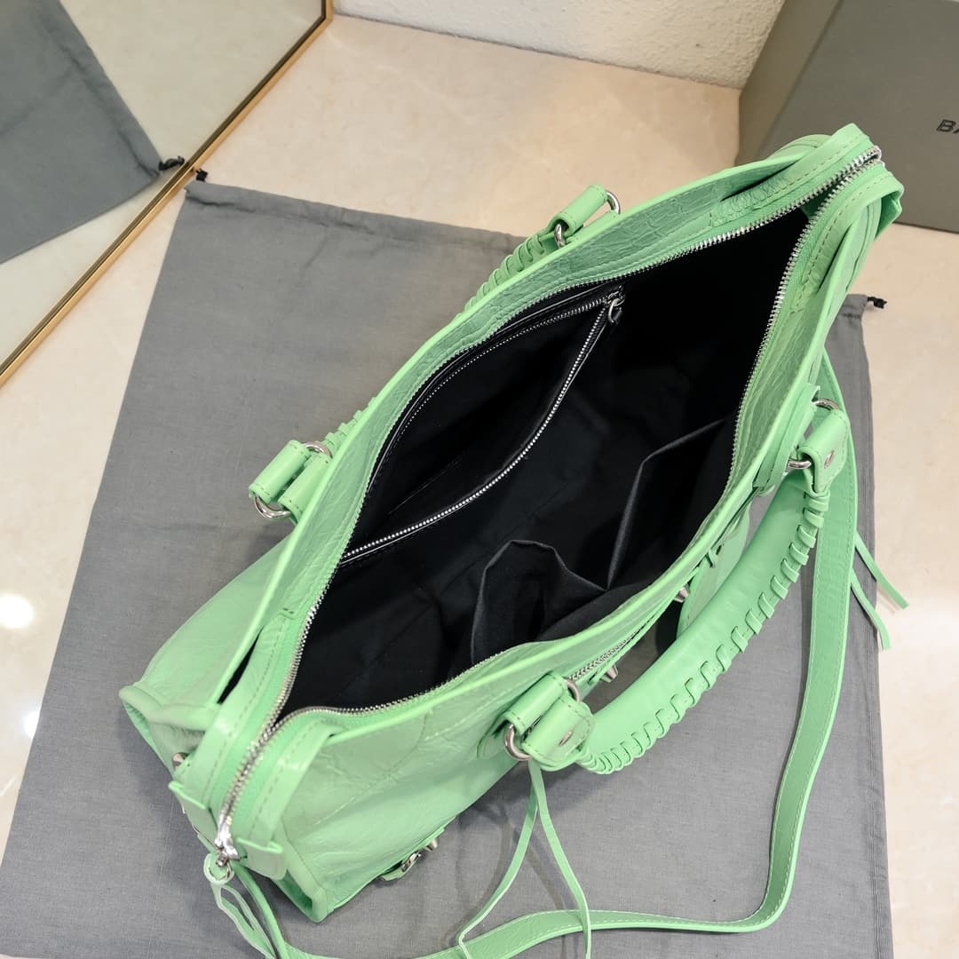 WOMEN'S LE CITY MEDIUM BAG in Green High 