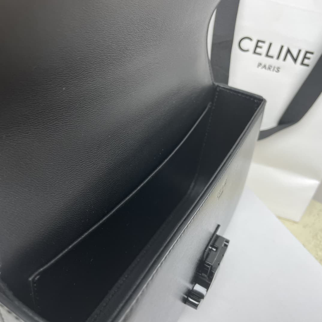 Celine CHAIN SHOULDER BAG CLAUDE IN SHINY CALFSKIN High