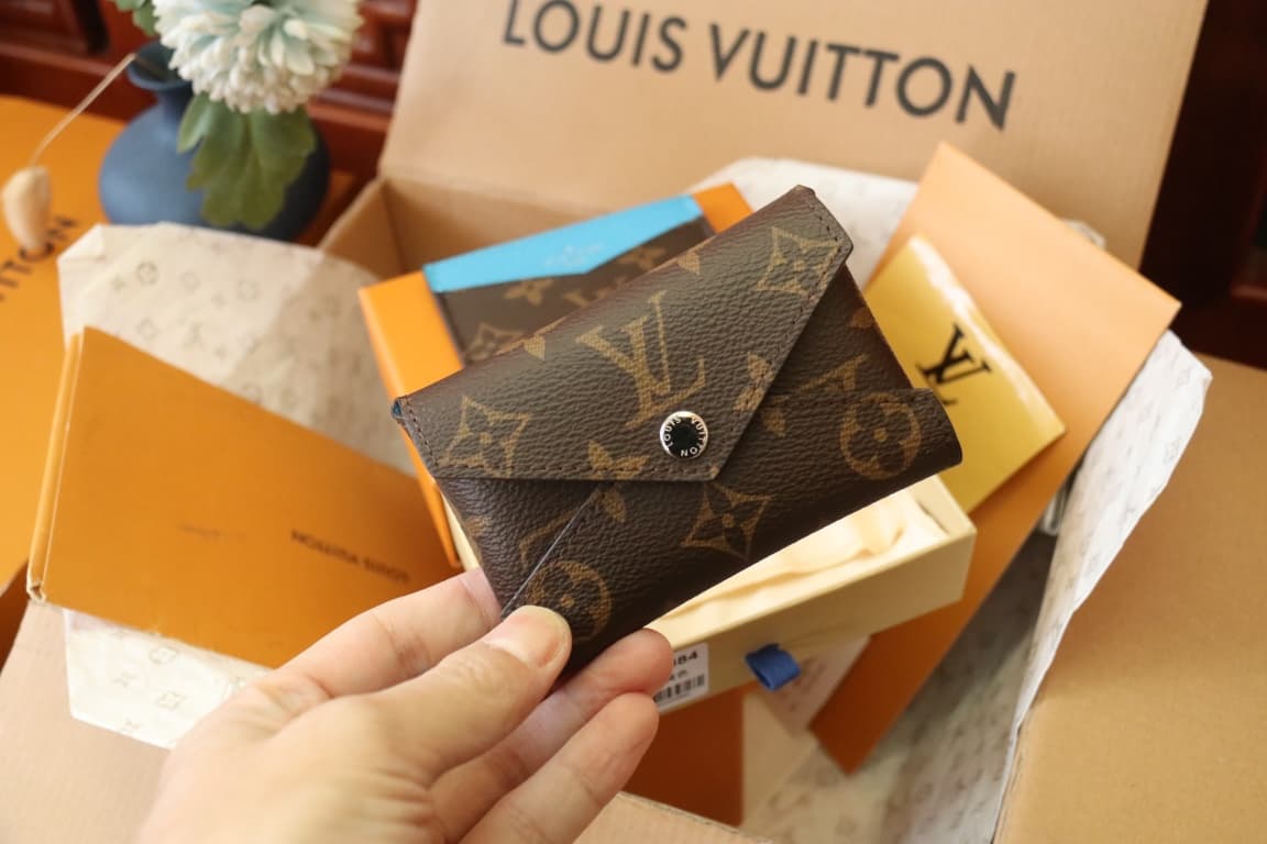 Louis Vuitton Kirigami Pochette Monogram cowhide leather M12884 High