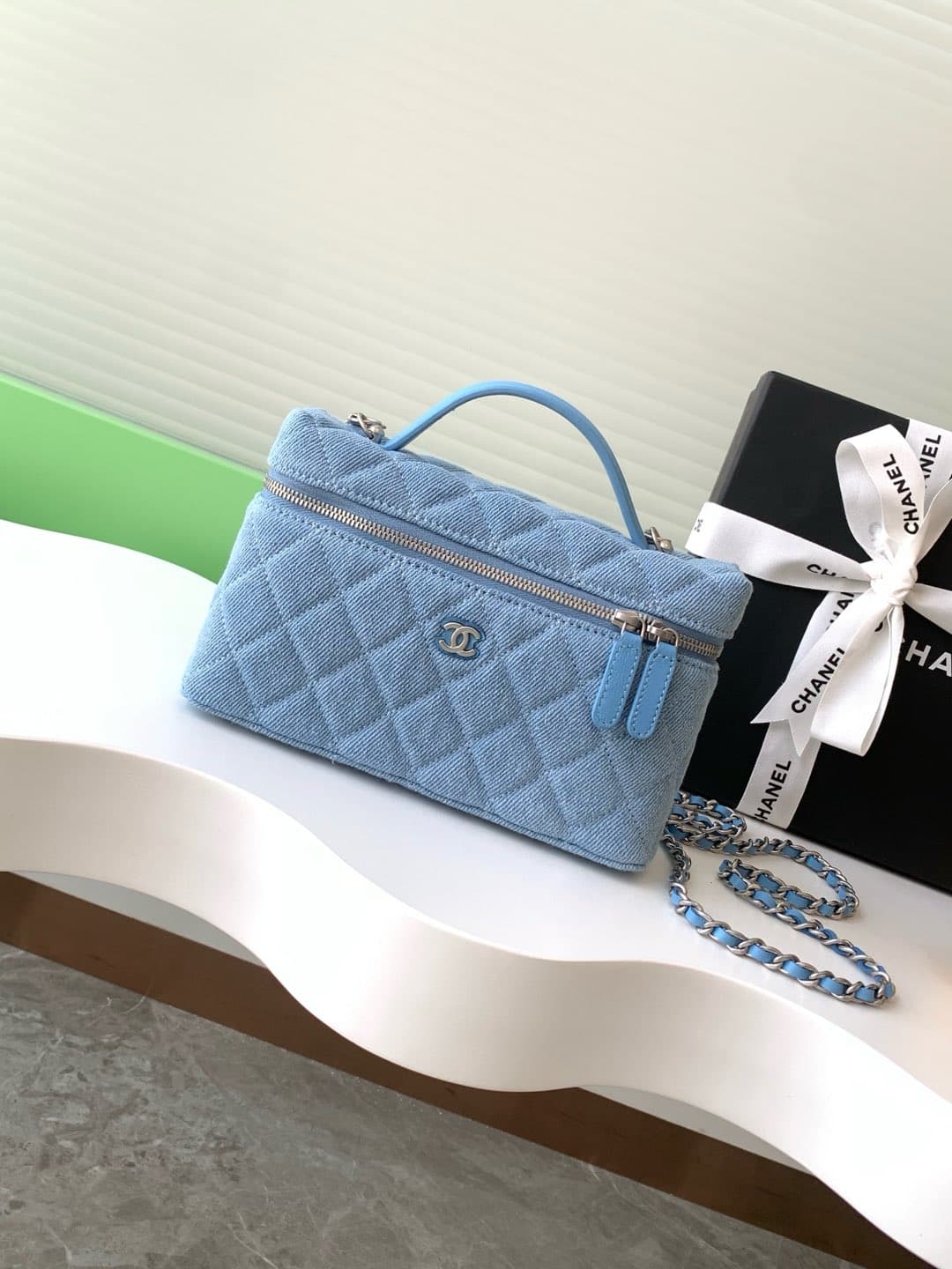 Chanel VANITY WITH CHAIN AP4407 Denim & Small Logo & Anti Silver-Tone Metal Blue High