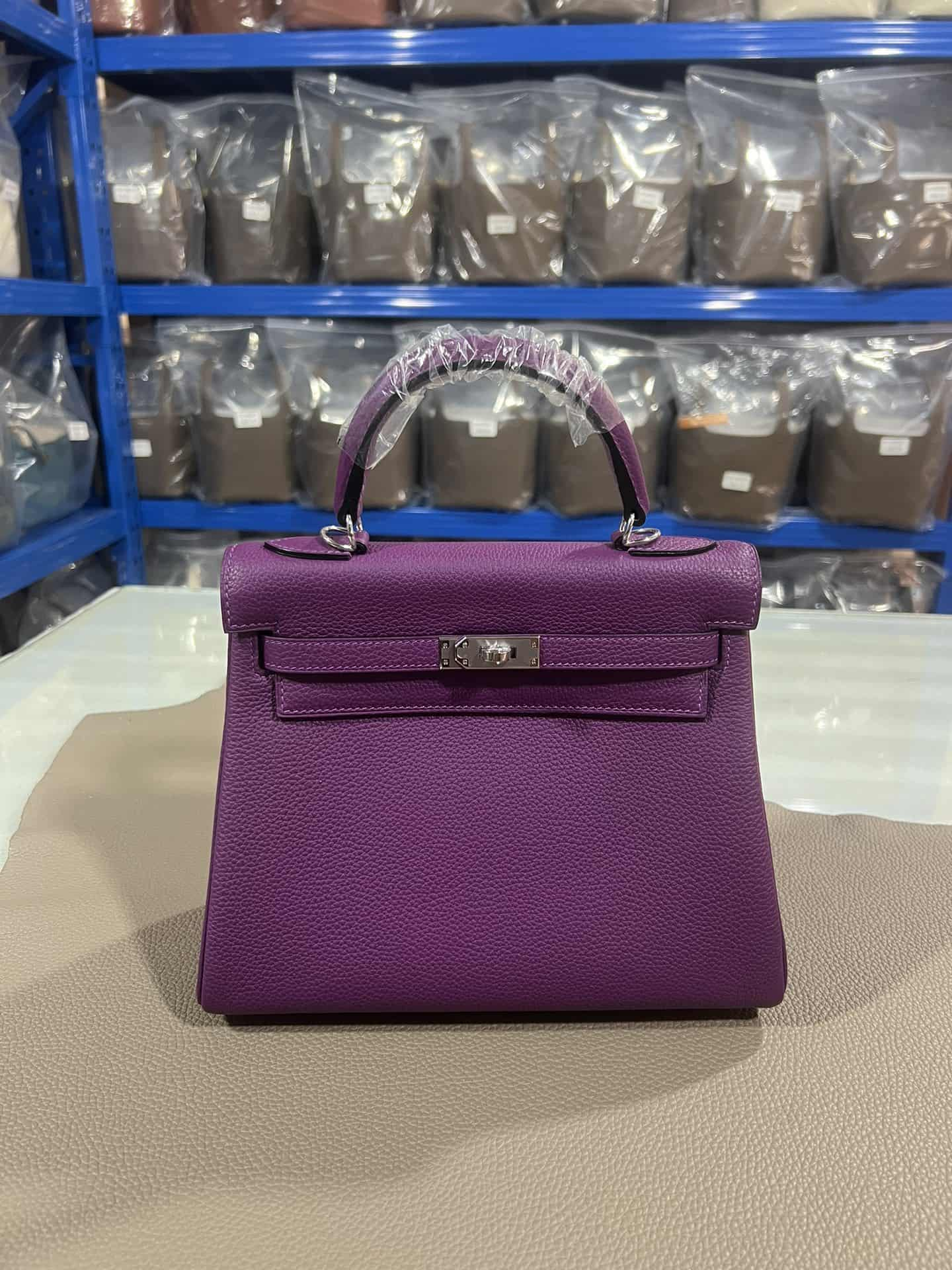 Hermes Kelly 25/28cm Retourne Bag Togo Leather In Purple WAX High