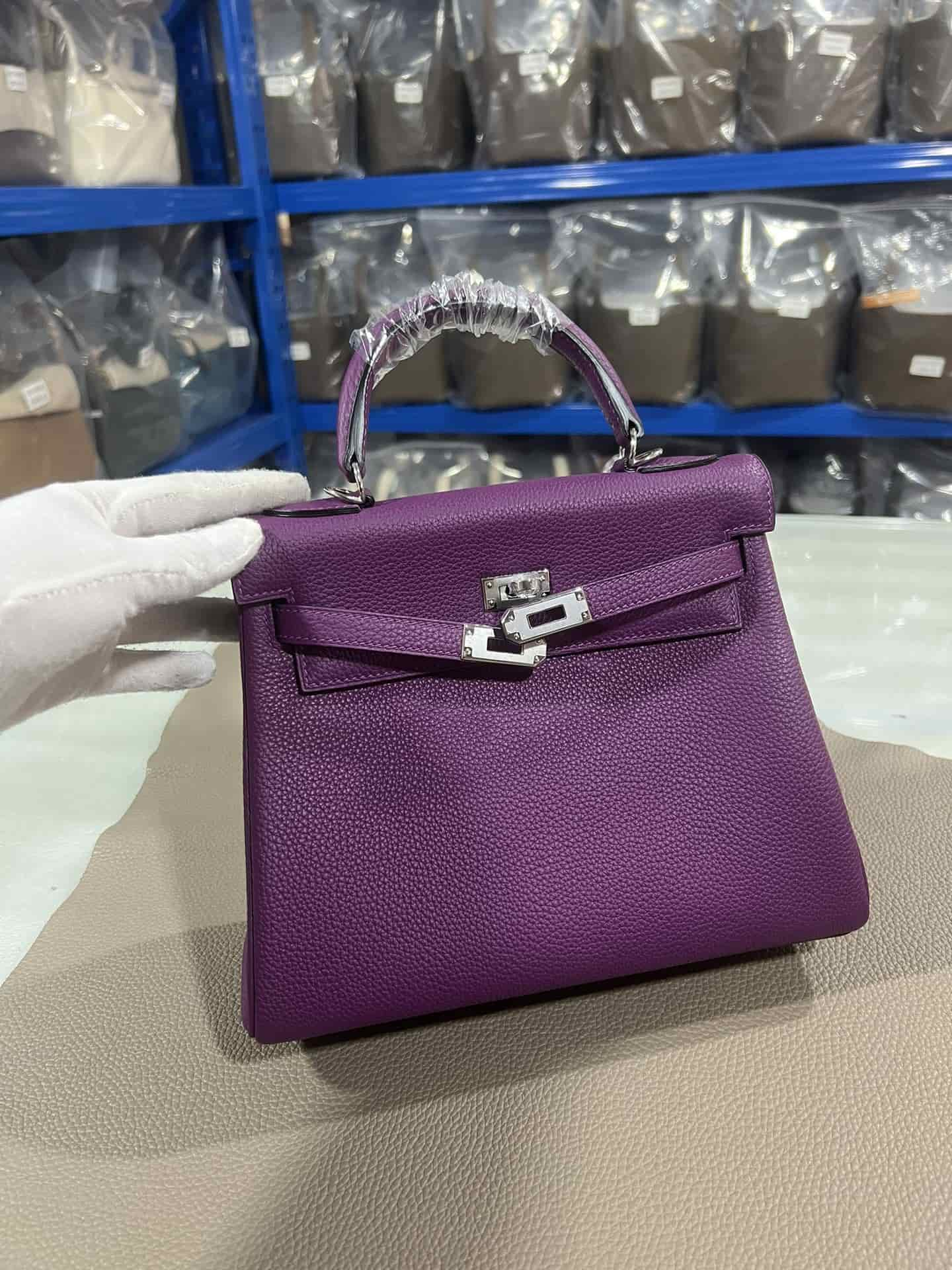 Hermes Kelly 25/28cm Retourne Bag Togo Leather In Purple WAX High