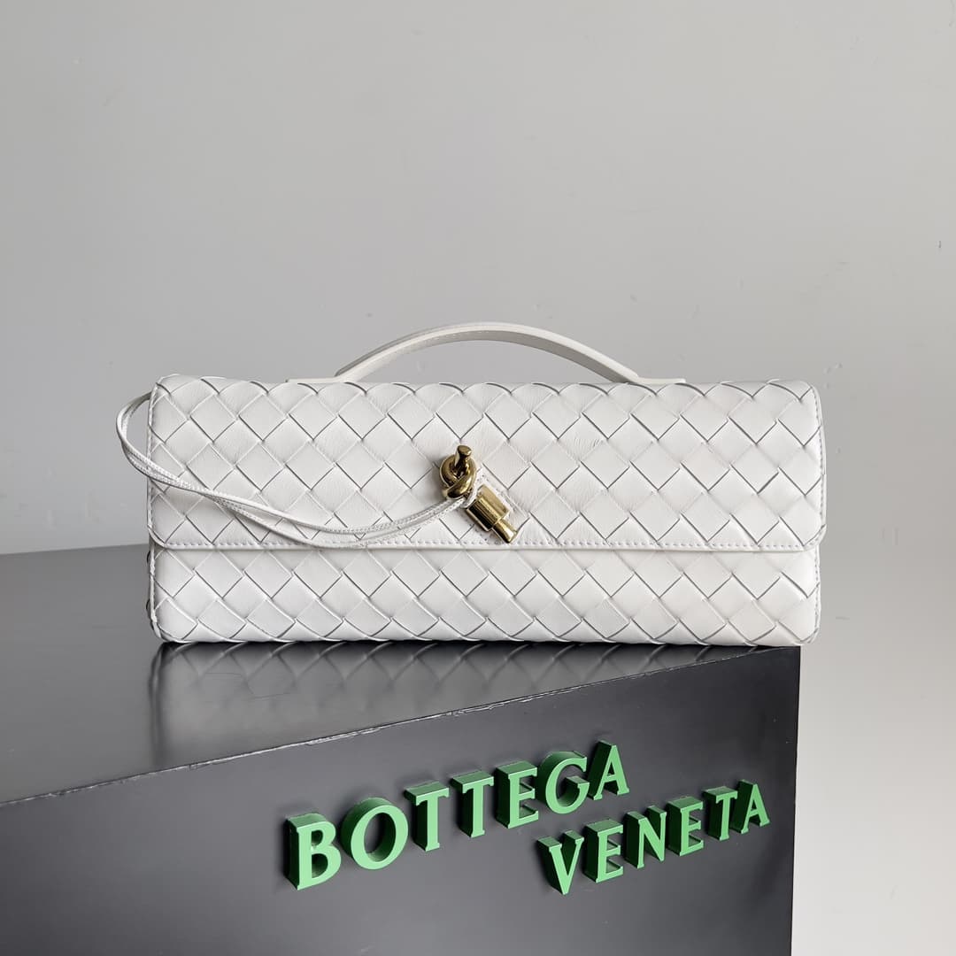 BV Andiamo Clutch With Handle Lambskin TOP