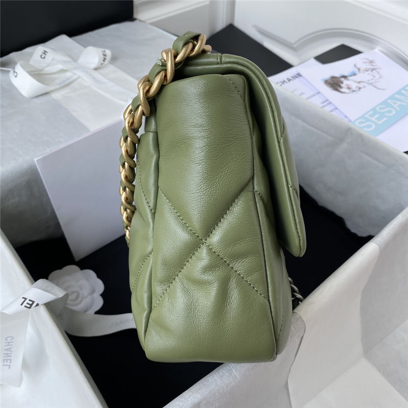 Large Chanel 19 Flap Bag Goatskin/Lambskin Green High