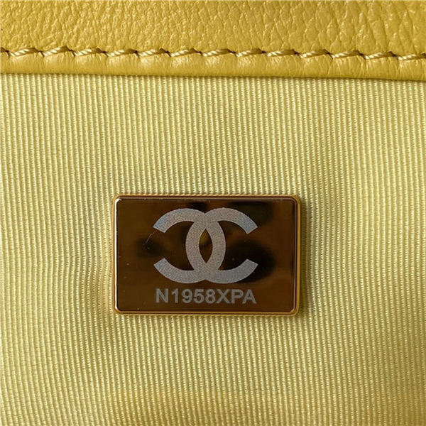 Large Chanel 19 Flap Bag Goatskin/Lambskin Yellow High