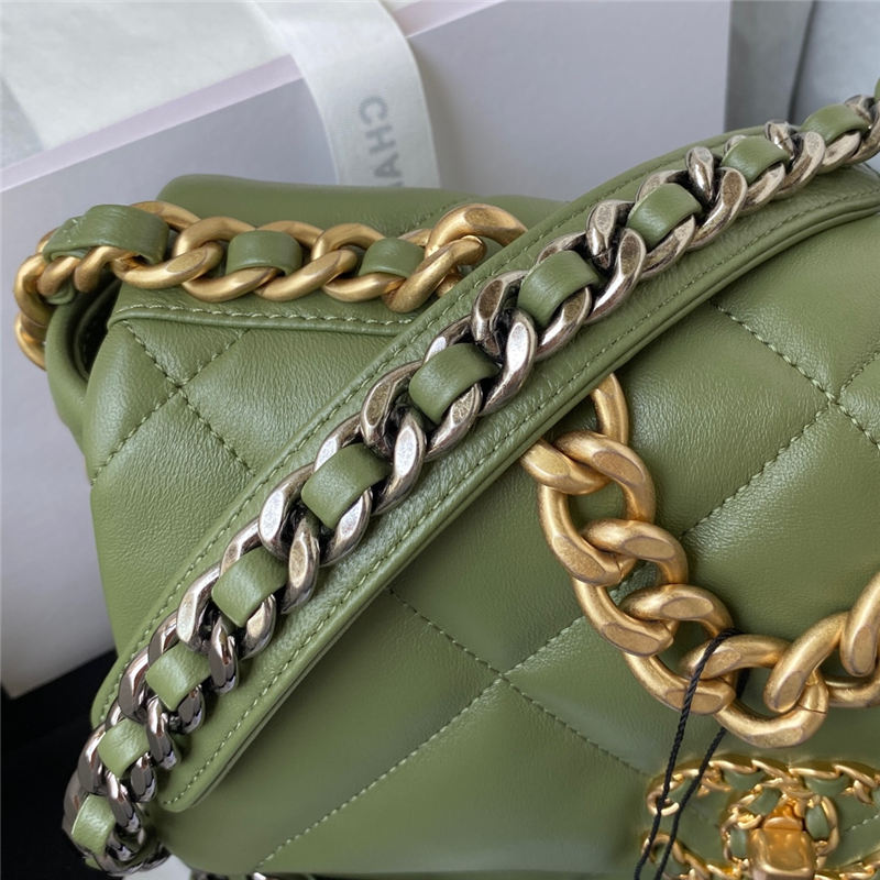 Chanel 19 Flap Bag Goatskin/Lambskin Green High