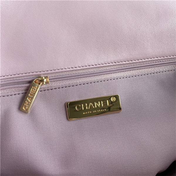 Chanel 19 Flap Bag Goatskin/Lambskin Pink High