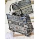 MEDIUM Dior BOOK TOTE Dior Jardin Magique Embroidery Denim High