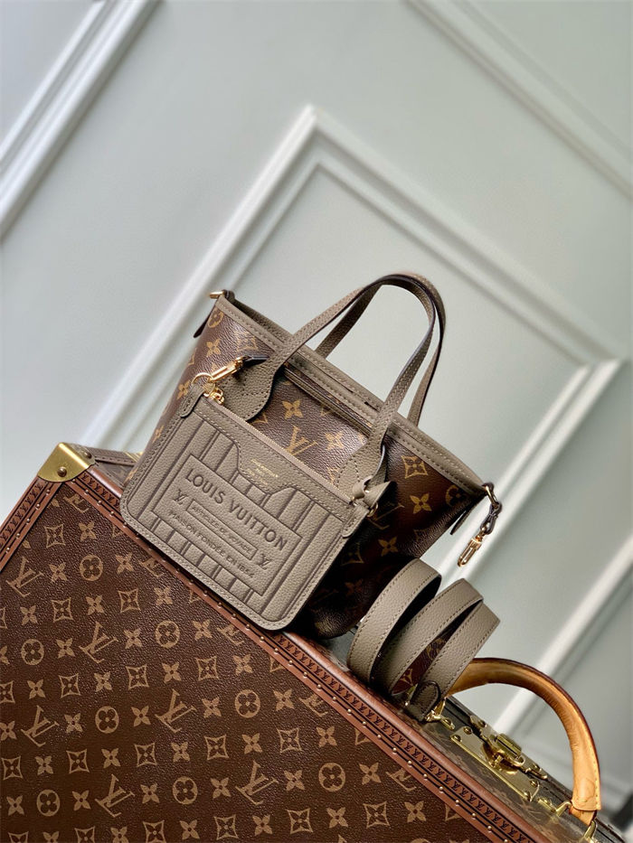 Louis Vuitton Neverfull Bandoulière Inside Out BB M12109 High