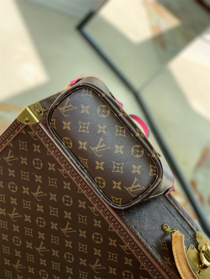 Louis Vuitton Neverfull Bandoulière Inside Out BB M12106 High