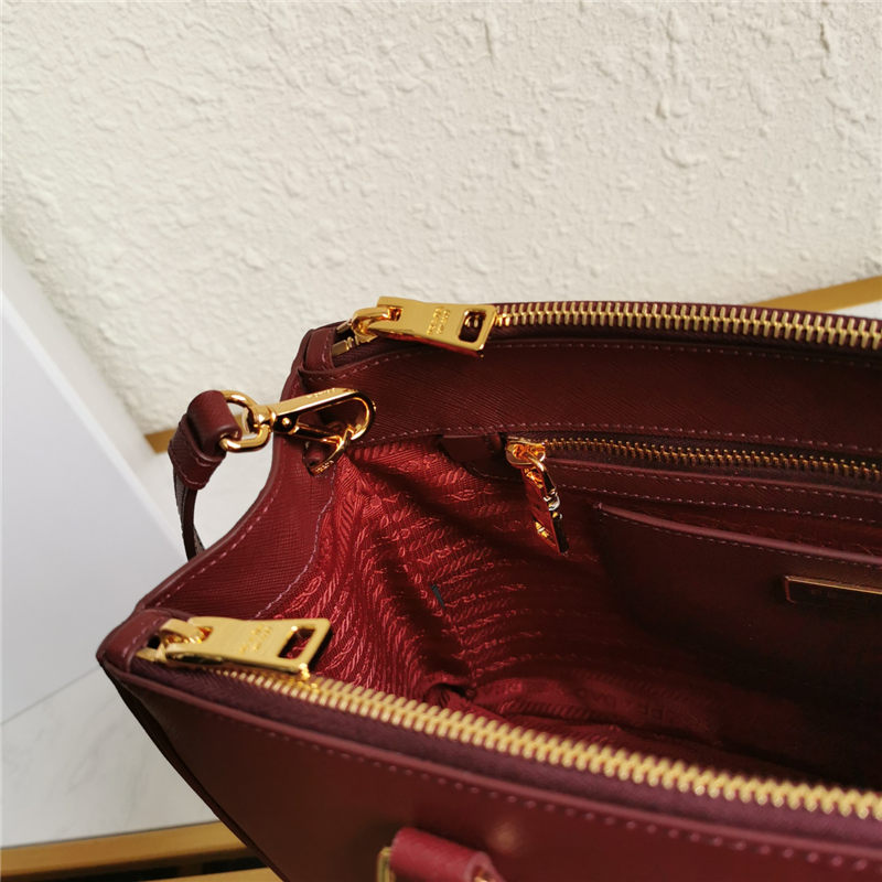 Prada Large Galleria Bag In Saffiano Leather Burgundy High