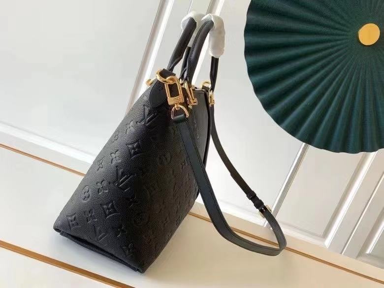 Louis Vuitton V Tote MM Embossed Monogram M44422 Black High