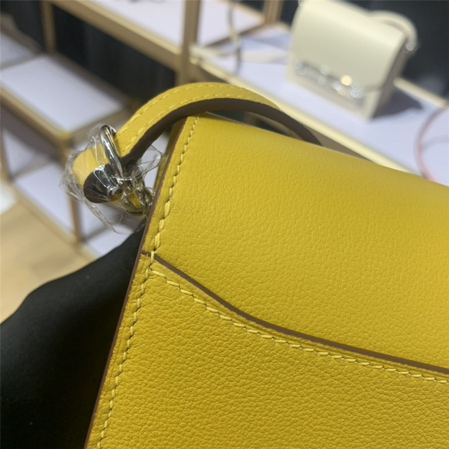 Hermes Roulis 19 bag Evercolor WAX Silver Metal Yellow High