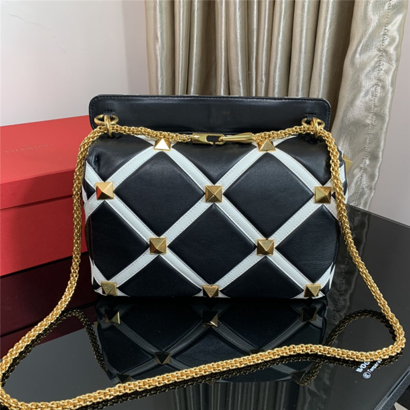 Valentino GARAVANI ROMAN STUD NAPPA CHAIN BAG Black/White High