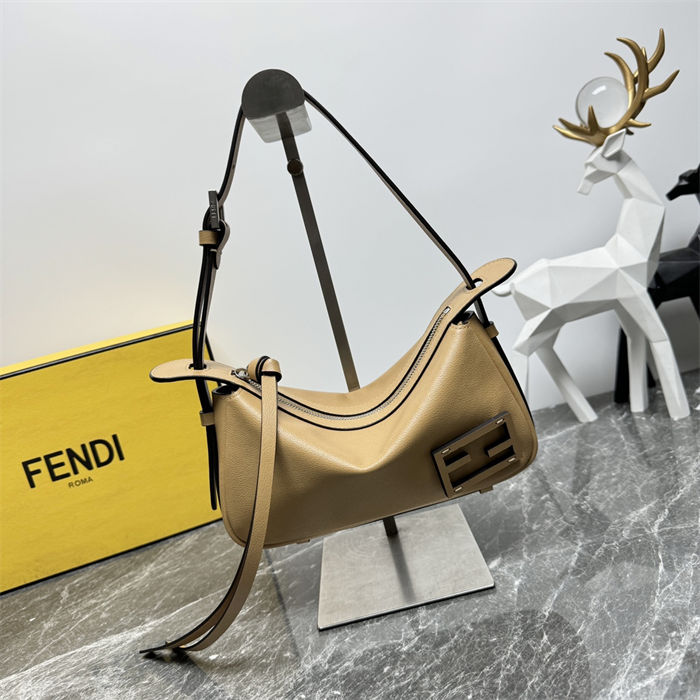 Fendi Simply Mini shoulder bag Leather High