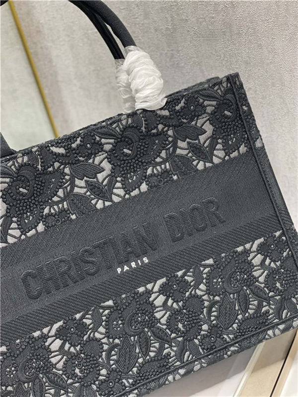 MEDIUM Dior BOOK TOTE Embroidery with Macramé Effect High