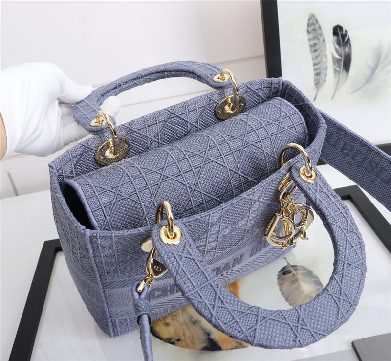 MEDIUM LADY D-LITE BAG Cannage Embroidery Denim Blue High