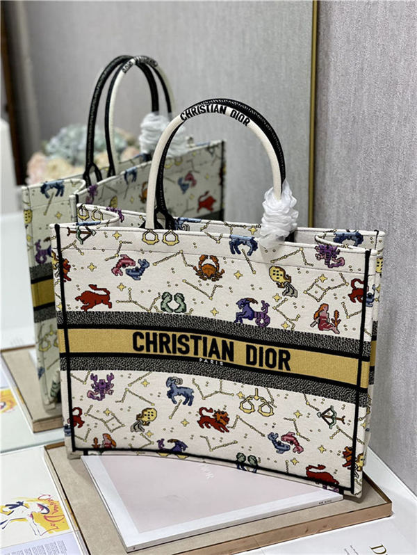 LARGE Dior BOOK TOTE Dior Pixel Zodiac Embroidery White High