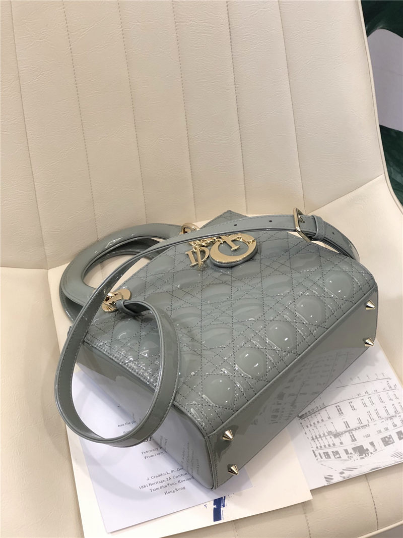 MEDIUM LADY Dior BAG Patent Cannage Calfskin High