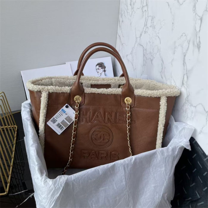 SMALL SHOPPING BAG AS3257 Shearling Lambskin, Lambskin & Gold-Tone Metal High