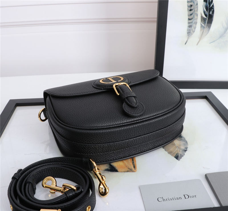 MEDIUM Dior BOBBY BAG Grained Calfskin Black High