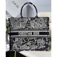 LARGE Dior BOOK TOTE Dior Around the World Embroidery Black and White High