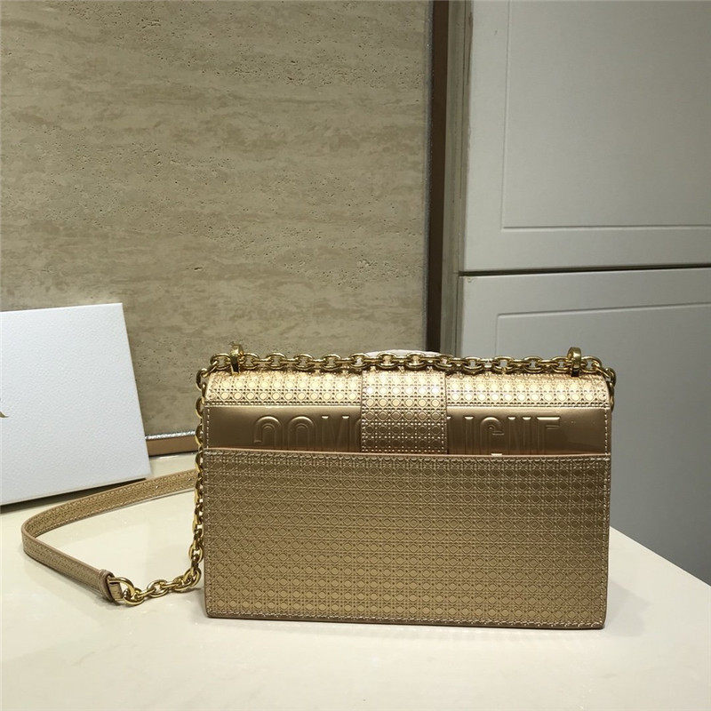 30 MONTAIGNE CHAIN BAG Microcannage Calfskin Gold High