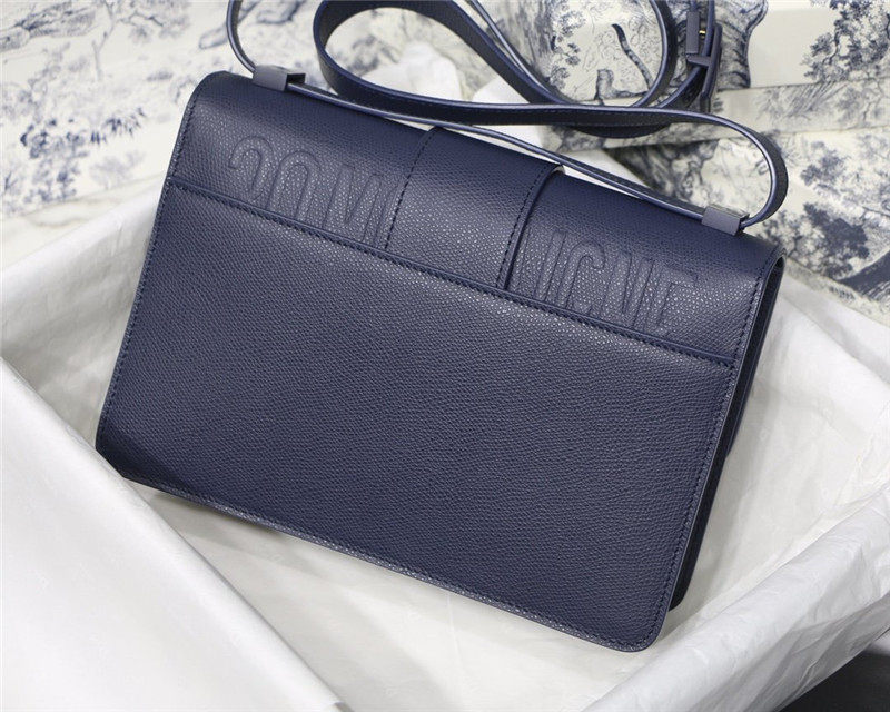 30 MONTAIGNE BAG Ultramatte Grained Calfskin Indigo Blue High