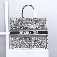 LARGE Dior BOOK TOTE Embroidery High