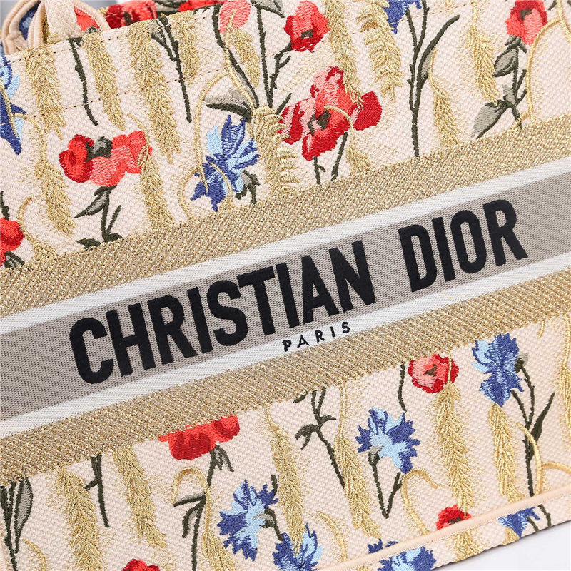 MEDIUM Dior BOOK TOTE Multicolor Dior Hibiscus Embroidery Beige High