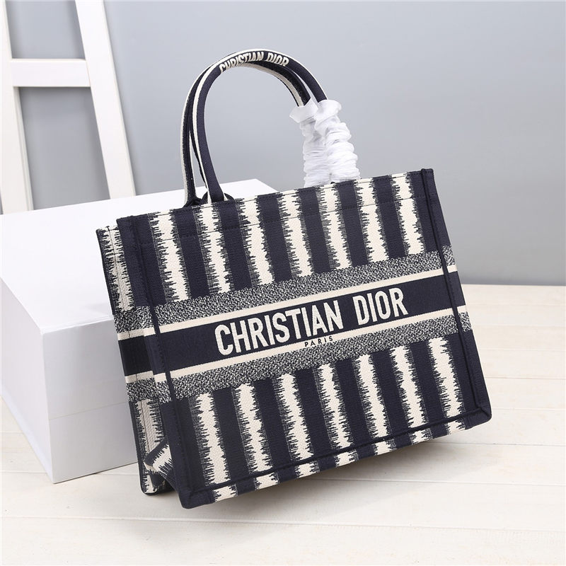 MEDIUM Dior BOOK TOTE D-Stripes Embroidery Blue High