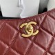 Shopping Bag Calfskin Crystal Pearls & Gold-Tone Metal Burgundy A (OUT OF STOCK)