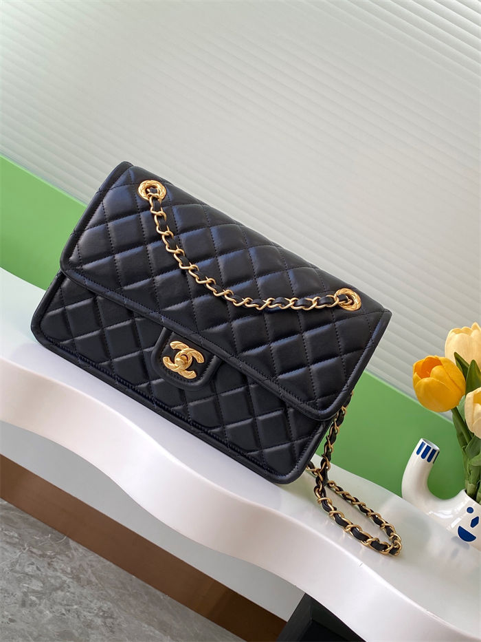 Chanel LARGE FLAP BAG AS5145 Shiny Crumpled Calfskin Black High