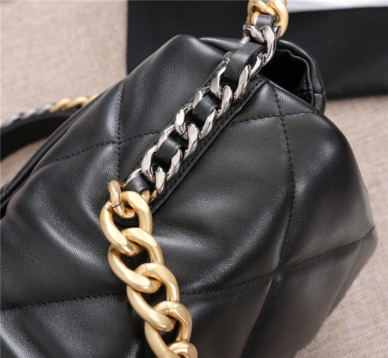 Maxi Chanel 19 Flap Bag Goatskin/Lambskin Black High