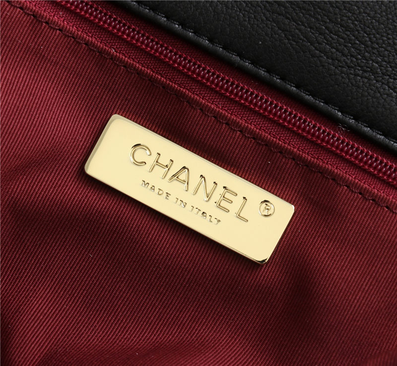 Maxi Chanel 19 Flap Bag Goatskin/Lambskin Black High