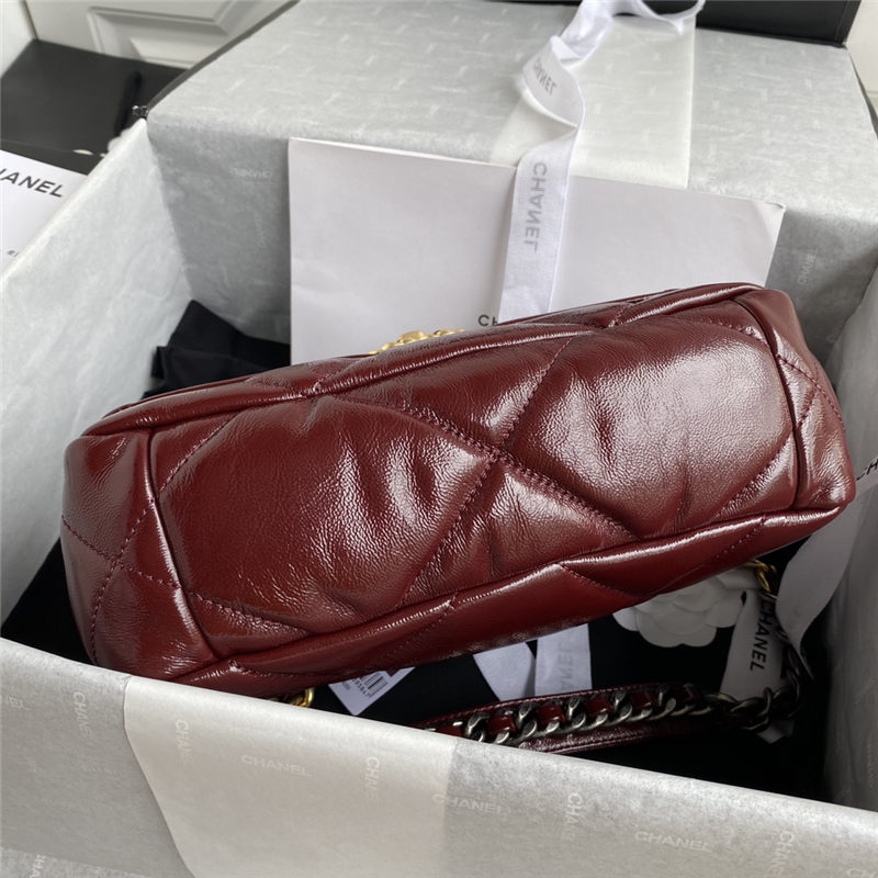 Chanel 19 Flap Bag Shiny Crumpled Calfskin Burgundy High